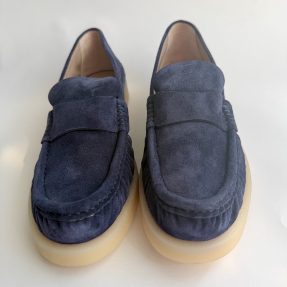 Stuart Weitzman Blake Suede Slip-On Loafers Dark Size 9 NWOT - Picture 2 of 16